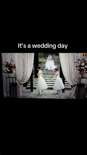 It’s a wedding day for Lehasa and pretty #skeemsaam #pretty