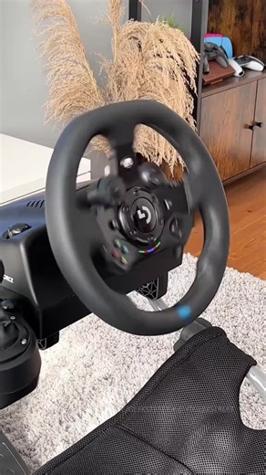 new G923 feeling Logitech G923 Racing Wheel FOR PS5 / PS4/ PC AVAILABLE