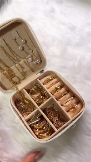 Portable Jewelry Box: Your Ideal Jewelry Organizer