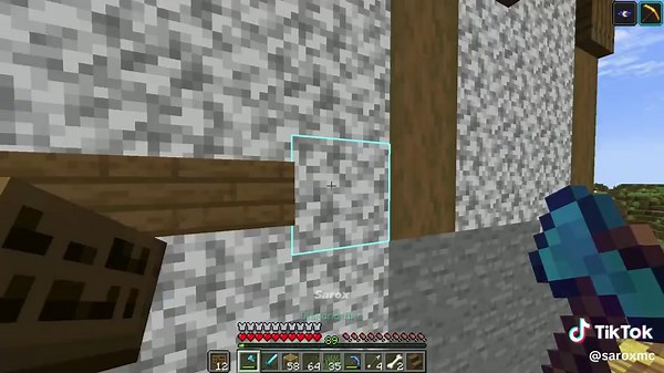 Building a Townhouse in Minecraft: A Complete Guide