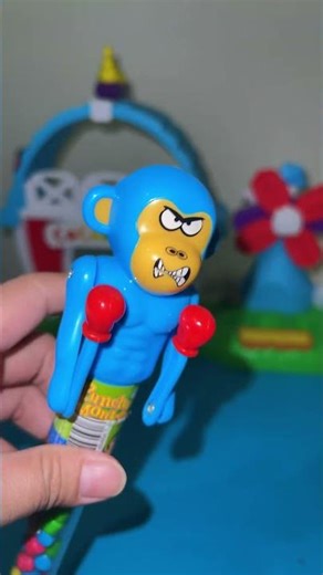 Wacky Angry Boxer Monkey!