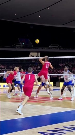 Micah Christenson’s Insane Left-Handed Spike! 🤯🤯🔥🔥 #volleyballhighlights #volleyballworld
