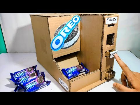 How to Make an Oreo Dispenser Machine With Cardboard