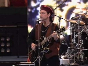 U2 - One in Top of the Pops 1992