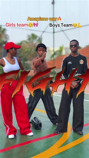 Okay girls are allowed to support the Boys team🖤😂quick link up🔥w/:@Zayrababy2💙🦋 #syrusofcourse #tiktok🇺🇬