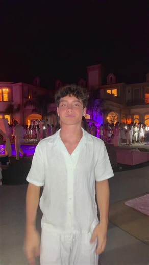 still not over this party #party #viral #losangeles #mansion #foryoupage @bailey @ABI💛