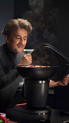 Date un capricho y entra en la era de Thermomix® TM7 donde la cocina está hecha a medida para tus necesidades🙌. TM7, con sus nuevas características, está listo para ser el corazón de tu cocina. Se adapta a tus preferencias y estilo ofreciendo una experiencia única. Como nunca antes.💚 ¿Te interesa? Cómpralo en nuestra tienda online o contacta con un agente para más información.🔗Encuentra el enlace aquí: https://www.vorwerk.com/es/es/shop/thermomix-tm7 #thermomixtm7 #tm7 | Thermomix Spain