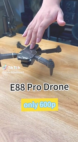 Only 600p get 4k E88 pro drone 😍😍😎#drone #e88prodrone #e88pro #toys