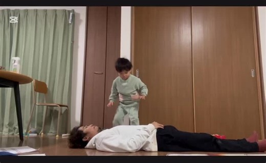 🤣😅🇯🇵🇮🇩