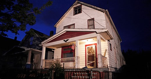 Ariel Castro Kidnappings: How Did Amanda Berry Escape From Castro's Cleveland Home?