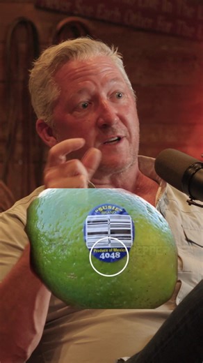 Chef Tim Love gives a lesson on how to tell what fruit & vegatables are organic or not #cheftimlove #culinaryarts #chef #cheflife #fortworth #fortworthstockyards #lonesomedove #ChefMode #organic #nongmo #thejarrodmorrisvibe | The Jarrod Morris Vibe