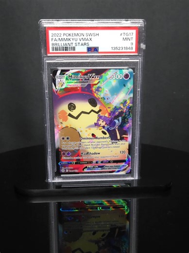 Mimikyu VMAX 17/30 Trainer Gallery - 2022 Brilliant Stars PSA 9 #pokemon #pokemoncollector #pokemonfan #pokemoncards #psa