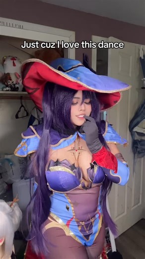 𝐊𝐲𝐫𝐢𝐞𝐤𝐨 ( 𝗞𝗘𝗘-𝗥𝗘𝗘-𝗞𝗢) | I just want to do cute dances but my jiggle physics are like Wuwa & ZZZ as friends say • Genshin Impact Mona #mona #genshinimpact #cosplay... | Instagram