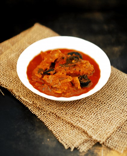 Meen Vevichathu (Fish Curry, Kottayam Style)