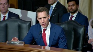 WATCH: Hawley Urges Trump’s Department Of Education Nominee To Enforce Banning Men In Women’s Sports “Will you investigate those universities that are not complying with Title IX, that are not complying with the President’s executive order?” | Senator Josh Hawley