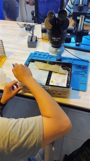 Herramientas para reparar consolas de videojuegos