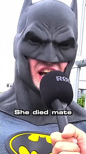 Hilarious Batman GIFs from Comic Con