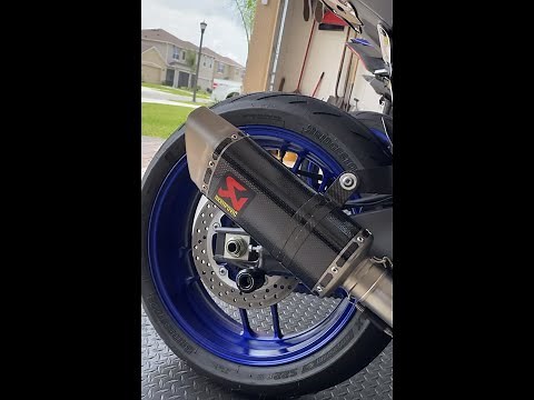 2021 Yamaha MT09 Full Akrapovic exhaust installation tutorial