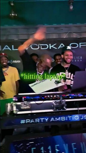 Travis Scott breaking things 😭💻