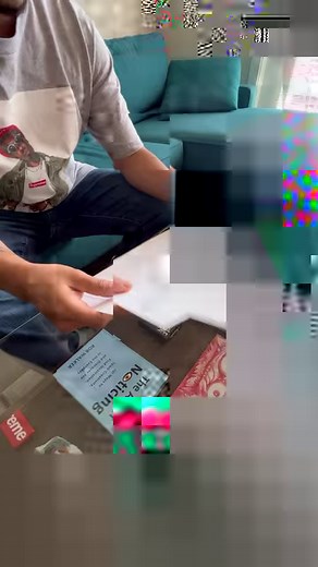 Ever wondered how to make a pinhole projector?! 📽️Well fret not! We’ve got you covered. Here a quick DIY guide on how you can make your very own pinhole project to view Monday’s Solar Eclipse! ☀️🌎#texas #texasnews #news #totalsolareclipse #solar #solareclipse #sanantonio #sanantoniotx #sanantoniotexas | MySA