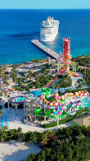 NEW! Tailspin water slide at Perfect Day at CocoCay’s Thrill Waterpark! 🤩💦 Royal Caribbean recently opened the brand new waterslide at their private island waterpark in the Bahamas. Tailspin is an addition to the Splash Summit Tower, which already had six rides since its opening in 2019. Would you try this new water slide on your next visit to Perfect Day at CocoCay? Let me know in the comments! 💬 🎥: @brandon_abroad Follow @loyal.to.royal for more! #waterpark #waterslide #perfectdayatcococay