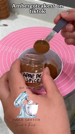 1.1K views · 12 reactions | So simple and easy to make! Apple pie spice can also be bought, but safe youreelf some money and mak | Ambergotcakess | Facebook