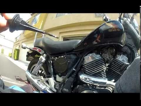83 Honda Shadow VT500 Oil Change