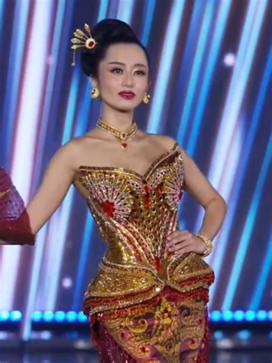 Vicky Bali Evening Gown #puteriindonesia #fypシ゚ #pageant #yayasanputeriindonesia