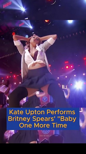 Kate Upton performs Britney Spears “Baby one more time”. #kate #kateupton #kateuptonbikini #kateuptonhot #foryou #fyb