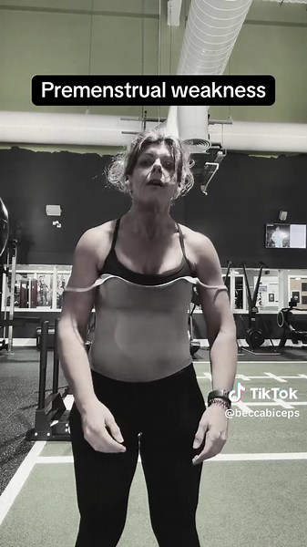 Who needs to track their cycles, when you’re weak as sh!t in the gym, so annoying! #womenwholift #premenstrual #hormonalcycle