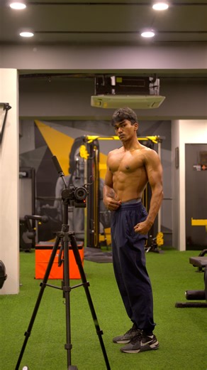 Vxs on Instagram: "Chasing aesthetics week-6 2nd week of the next cycle Use code VXSMB @muscleblaze for your the creatine! This week’s focus is on higher weights yet still an rpe of 8, meaning the reps will be that low. Program generated by VXS Trainer (still under testing). #morningroutine #skincareroutine #haircareroutine #gymroutine #gymrat #workoutroutine #selfcareroutine"