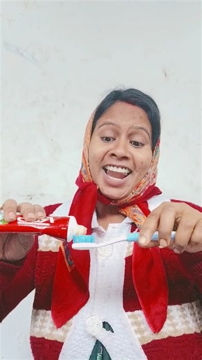 How to use toothpaste🍫🍦🍰🎈😃#shorts