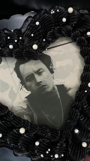 Make a Bad Omens Cake for Your Birthday | Baking Tutorial with Noah Sebastian