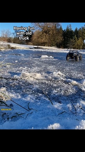 old rc truck still going strong element enduro knightrunner 1/10 scale