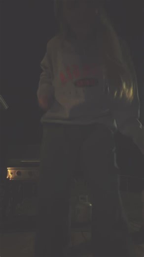 it’s actually freezing omg #viral #fyp #trending #dance #cold | dancing