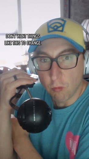 2.9K views · 802 reactions | But what about my iPhone icons!?! Change is scary to a lot of iPhone users so Apple needs to find the best approach that combines forward progress with long-established familiarity. #ios26 #iOS #apple #WWDC25 #wwdc | Macworld | Facebook