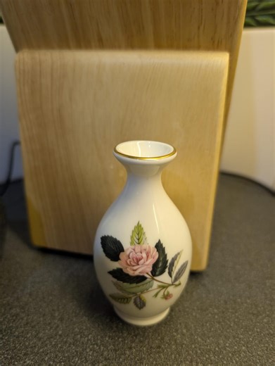 Vintage Wedgwood Rosalind Miniature Bud Vase | Fine Bone China - Etsy