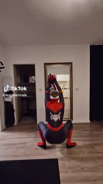 #spiderman #dancing #crazy #hair #moves #twerk #wtf #funny #dance #Move #shake #drop #sunglasses #discoball