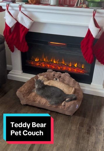 This teddy bear pet couch comes in three sizes and two colors! It would make a great Christmas gift for your fur baby 🥰 @Lesure Pet #petbed #petfurniture #pets #tiktokshopblackfriday #tiktokshopcybermonday