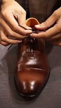 - Berluti Knot - How to tie leather shoelaces so they don't come undone all day long