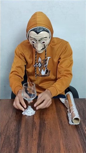 I build a mini projector at home 😱