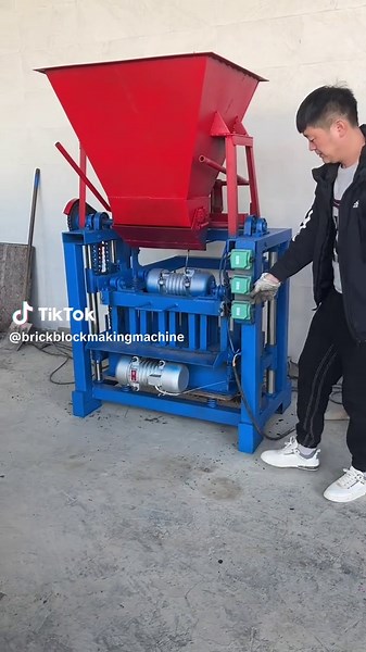 #builingahouse #brickmakingmachine #blockmakingmachine #hollowbrick #cementbrickmachine