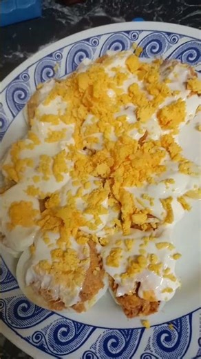 Deliciosos 😋 huevos rellenos para un almuerzo genial