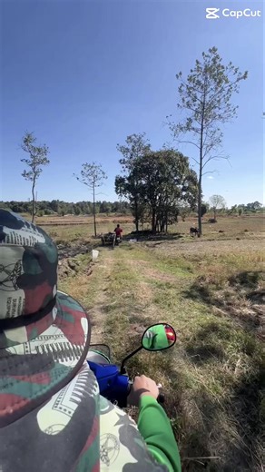 สระปลาอิสานบ้านเฮา ชอบบรรยากาศธรรมชาติบ้านนอกที่สุด ไม่เคยลืมถิ่นฐานบ้านเฮา 💖🏡 #อิสานบ้านเฮา #ร้อยเอ็ด #สะใภ้อิสาน #สาวเหนือ #อมตะนครชลบุรี