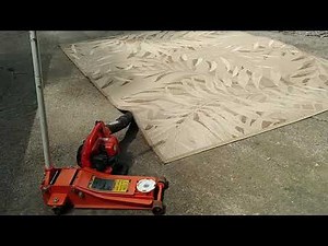 How to dry a rug using a leaf blower. (Professionally)