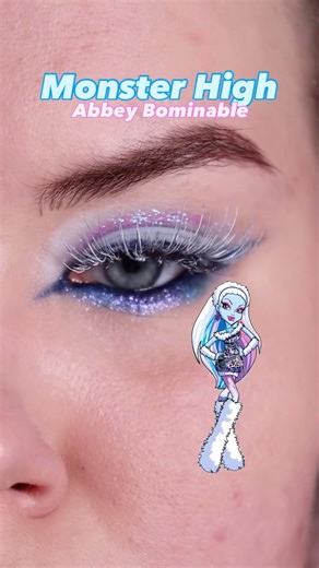 Jacqueline Mucha⭐️ on Instagram: "❄️🎀Monster High Eyeliner in 2min…😧❌NO BRUSH❌✨ 🫶🏻eyebrows @maybelline Build-A-Brow *257 Medium Brown 💋 @manhattancosmetics Wonder ‚INK Eyeliner @maybelline the Falsies Surreal Mascara @essence_cosmetics Conceealer Camouflage *02 Matt @gamebeauty the Anime Eyes *01 Waku Waku @gamebeauty Lash Adhesive *clear Latex -Free @lethalcosmetics Candy Kingdom Palette *Pup Gang *BlueberrCops, Marshmallows Kids, Gumdrop & Candy Elementar - #makeup #eyeliner #maquillajede