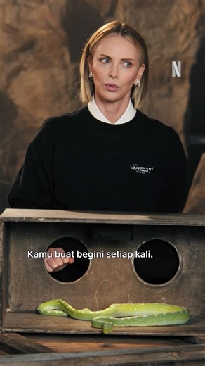 Apa Dalam Kotak Ini? | APEX | Netflix