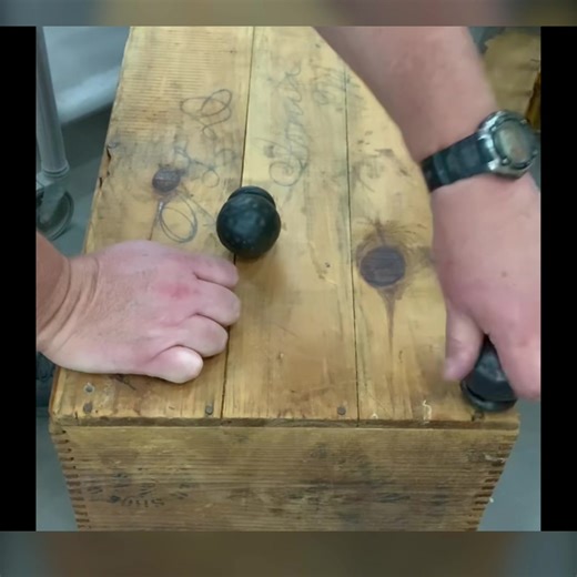 1.4K views · 49 reactions | Random auction purchases.. the actually go together.. love the results #reseller #estatesale #salvage #picker #auctionfinds | Gingerchickrehab | Facebook