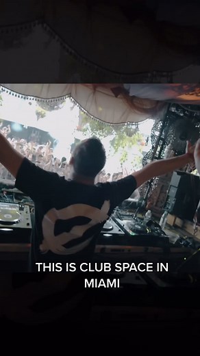 WE ALL CALLED IN SICK 😂#basshouse #housemusic #miami #spacemiami