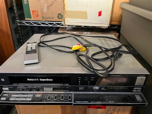 Rare Beta Video recorder/player | General Electronics | Vancouver | Free local classifieds - Kijiji
